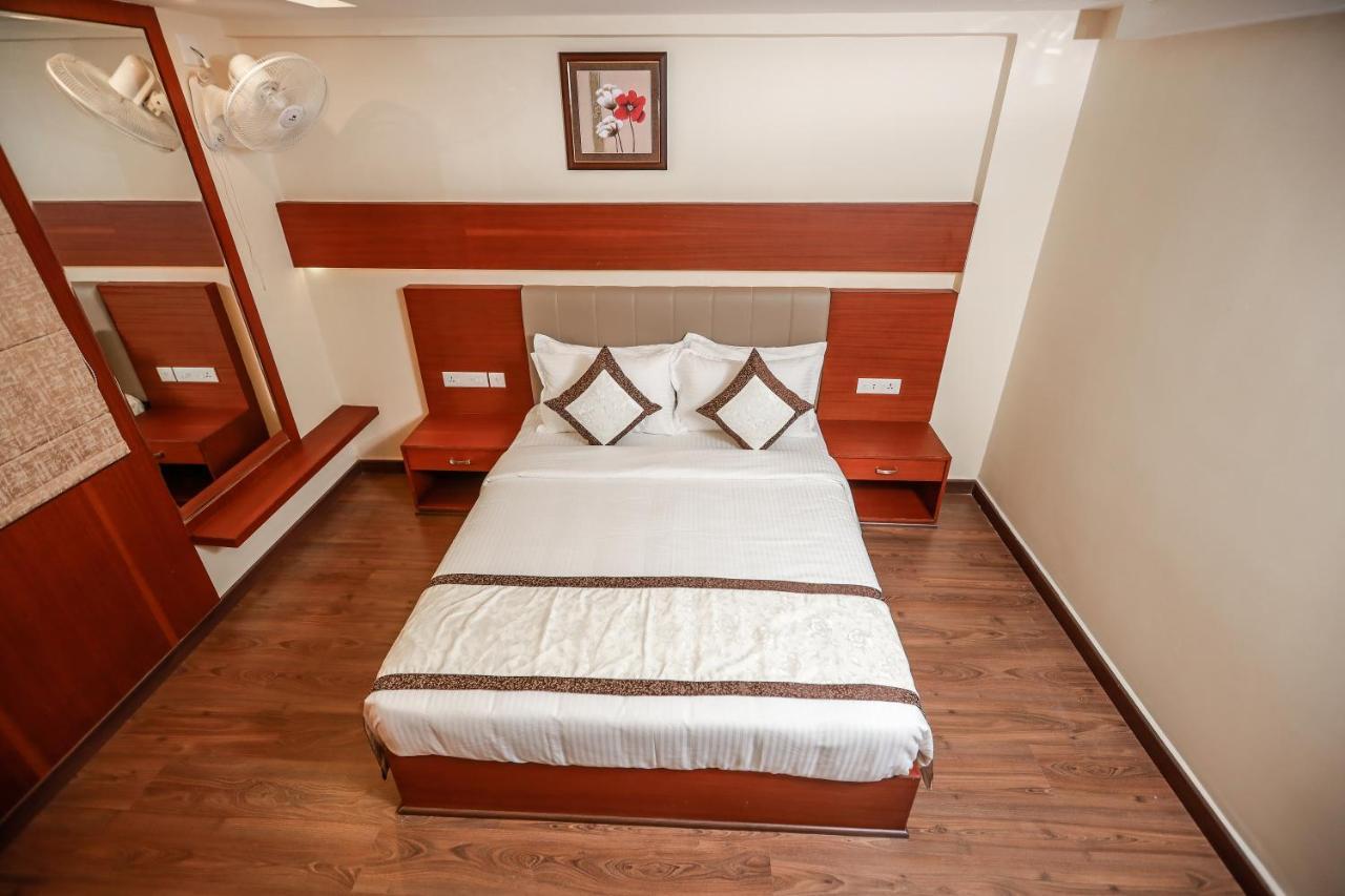 Nesma Palace Kannur Esterno foto